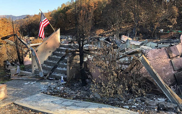 Fountaingrove-after-October-2017-California-wildfires