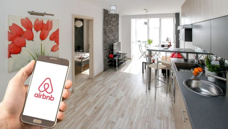 Italy judge seizes $835M from Airbnb in tax probe